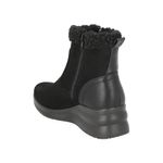 KAIA-022-NEGRO-4