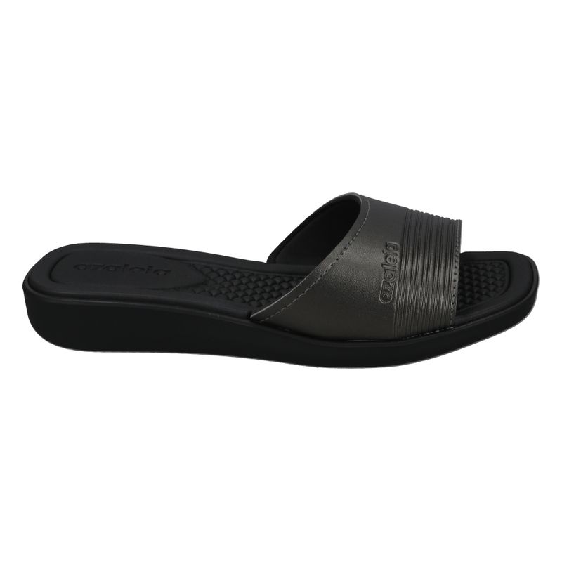 AZALEIAANDREIACOMFYSLIMTAM_PLATAOSCURO_2.jpg